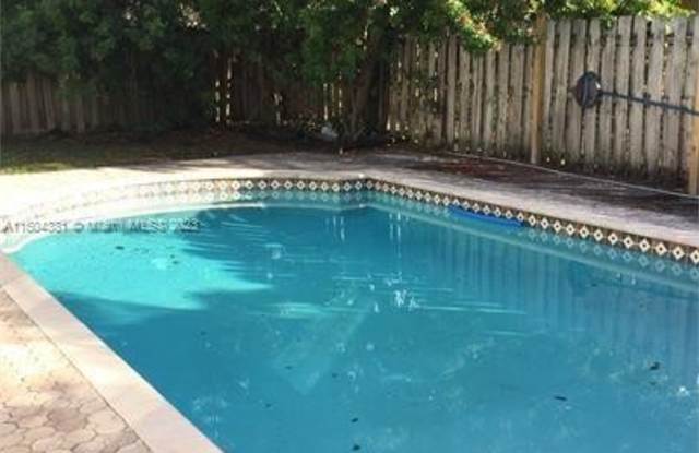 1540 NE 33rd Ct - 1540 Northeast 33rd Court, Pompano Beach, FL 33064