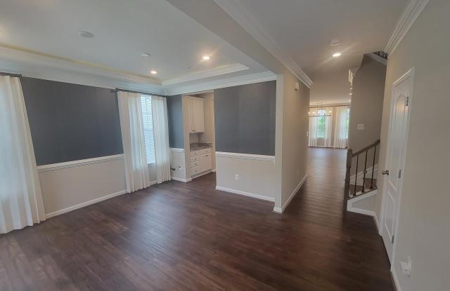 16622 TORTOLA Drive Gallery 4