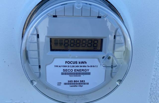 Desirable SW Ocala Neighborhood 3/2/2 **WON'T LAST** photos photos