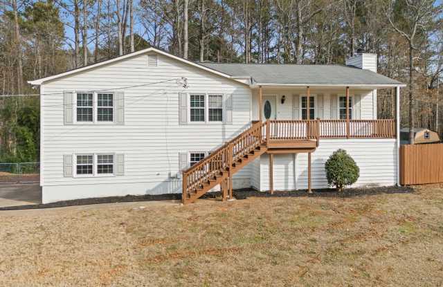 Stunning Canton Home - 1425 Indian Trail, Holly Springs, GA 30115