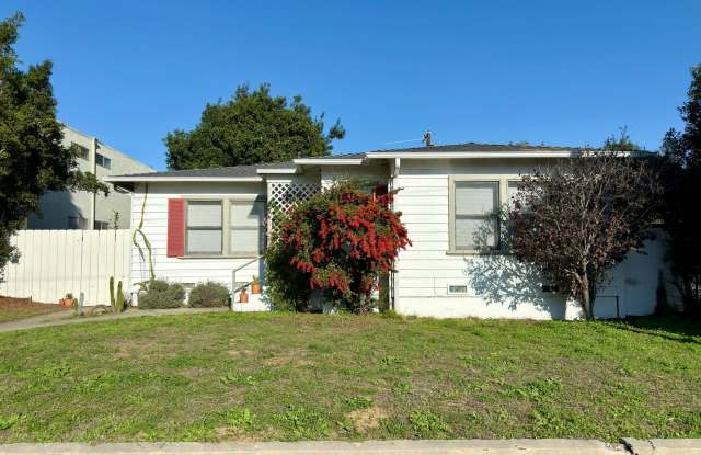 Coastal Charm Full of Upgrades! - 714 North Nevada Street, Oceanside, CA 92054