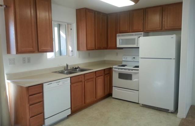 115 6Th St - 115 6th Street, Ramona, CA 92065