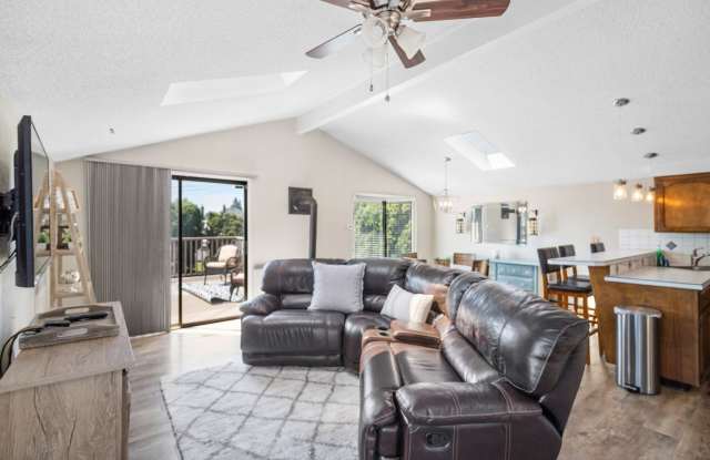 Spacious 2-Bedroom Home with Private Deck, Backyard & Garage Gallery 1