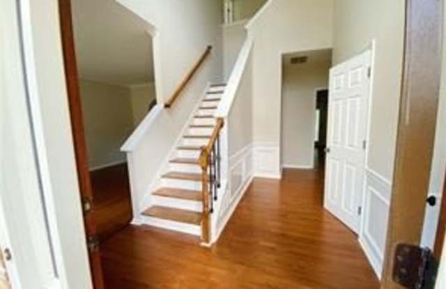 3620 NW Bancroft Main Gallery 2