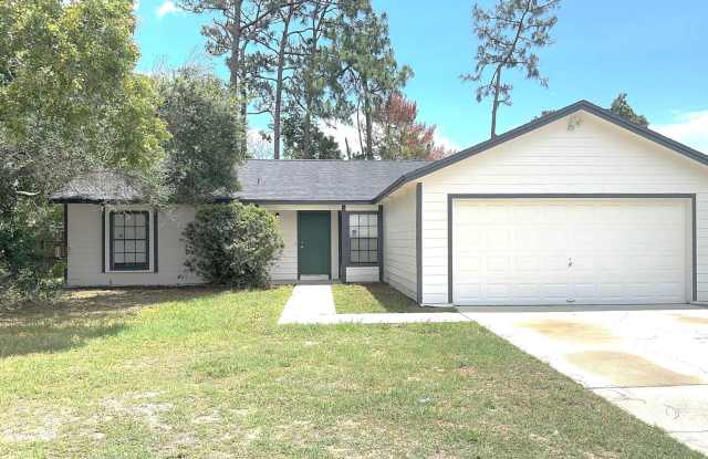 3 BED/ 2 BATH HOME IN DELTONA! photos photos