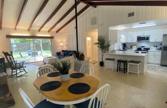 19986 E Pennsylvania Ave photos photos