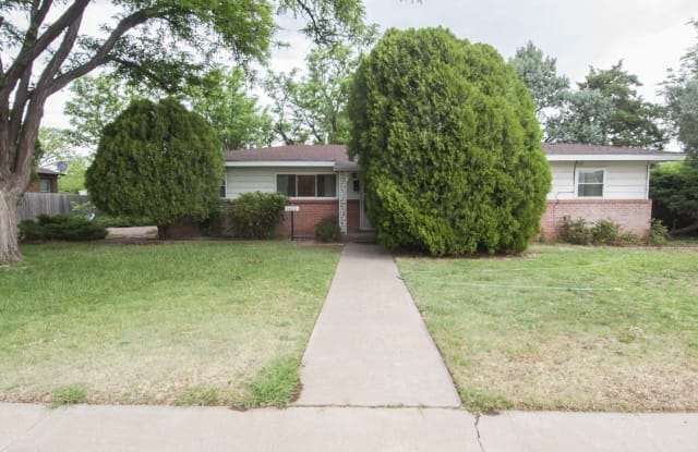 1600 SW 35th - A - 1600 SW 35th Ave, Amarillo, TX 79109