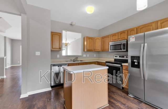 940 Tiger Lane, Gallery 4