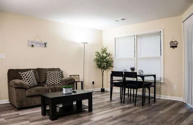 1600 OAKPOINTE Drive SW photos photos 1600 OAKPOINTE Drive SW photos photos