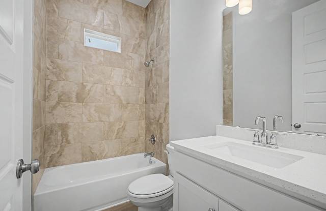 4065 Four Oaks Boulevard - 1 Gallery 3