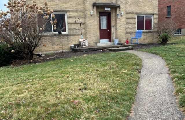 3403 Hanna Avenue - 3403 Hanna Avenue, Cincinnati, OH 45211