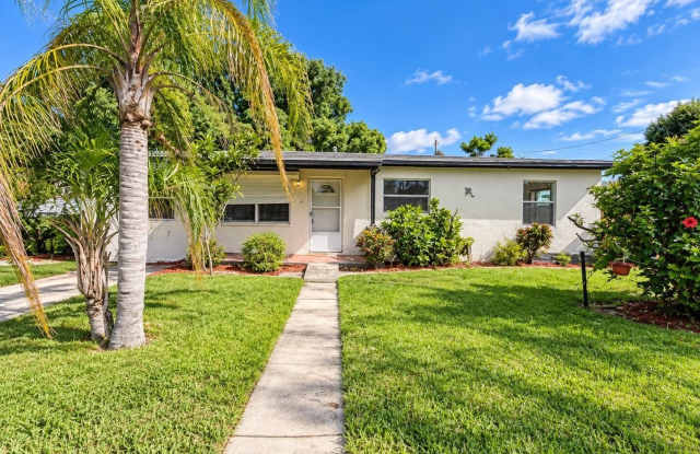 1052 BROADMOOR DRIVE Gallery 1
