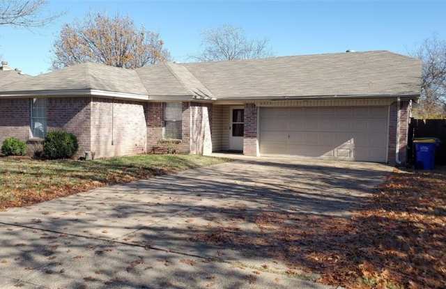 6824 Lyndale Drive - 6824 Lyndale Drive, Watauga, TX 76148