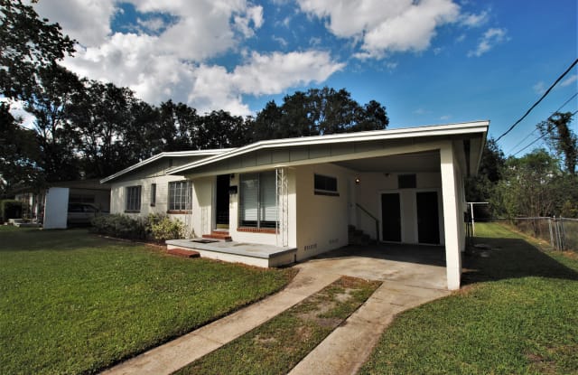 6533 Burgundy Rd S - 6533 Burgundy Road, Jacksonville, FL 32210