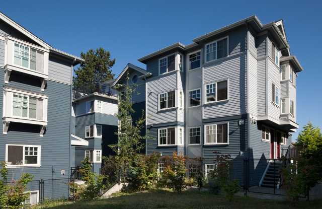 Quiet Garden Style Apartments on Cap Hill photos photos