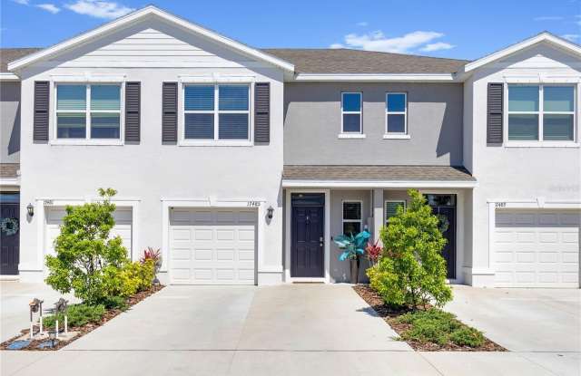 17485 HAYSACK Terrace Gallery 2