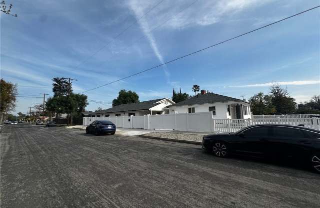 15950 Cohasset photos photos