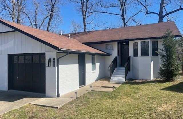 2300 Oakwood  AVE photos photos