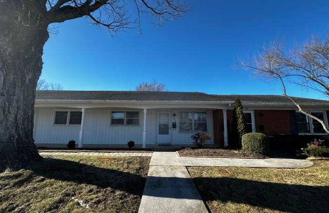 Small Connected Apt. For Rent by Broker photos photos