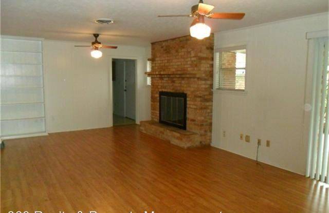 10406 SHADOW WOOD DRIVE Gallery 4
