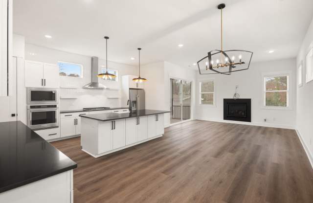 Gorgeous 4-bedroom, 4-bathroom Modern Home Durham, NC photos photos