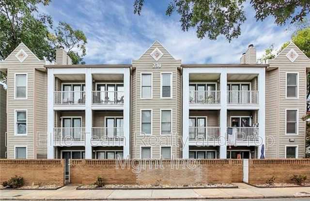 230 S Cedar St - 230 South Cedar Street, Charlotte, NC 28202