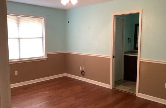 5416 Hollyhock Lane Gallery 4