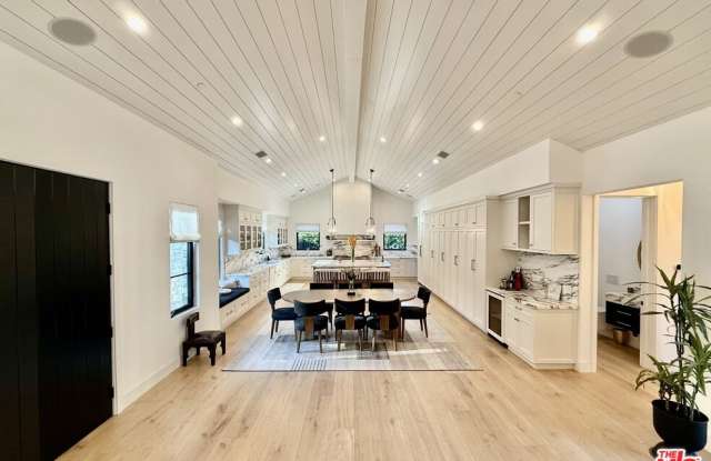 6025 Paseo Canyon Dr Gallery 3