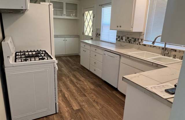 4bd 3 bath photos photos