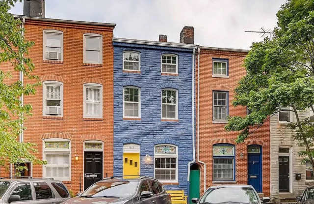 Charming 3 Bedroom/2.5 Bathroom Townhome in Beautiful Upper Fells Point! photos photos