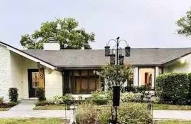 23 ROBINWOOD DRIVE photos photos