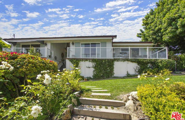 6363 Zumirez Dr Gallery 4