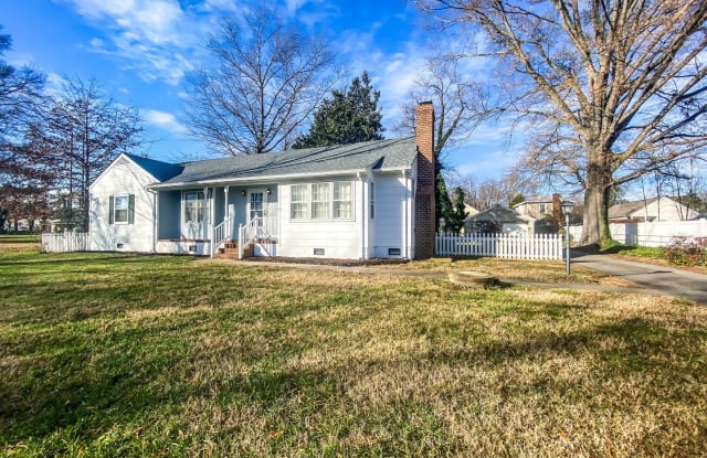 1418 New York Ave - 1418 New York Avenue, Glen Allen, VA 23060