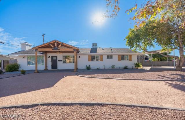 6749 E Wilshire Drive Gallery 2