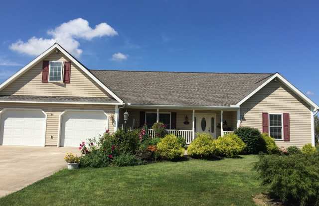 35 Farley Circle photos photos