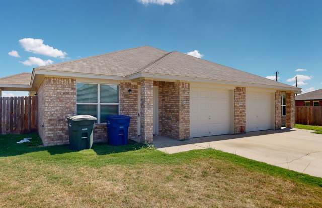PRICE REDUCTION $1295 photos photos