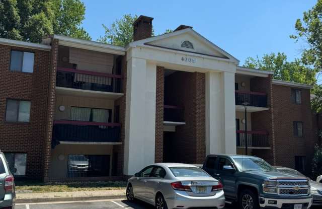 Two Bedroom Two Bath Condo Close To Newtown photos photos