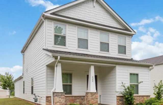 422 Nixon Road Gallery 2