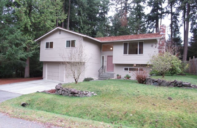 6303 142nd Street SW - 6303 142nd Street Southwest, Picnic Point, WA 98026