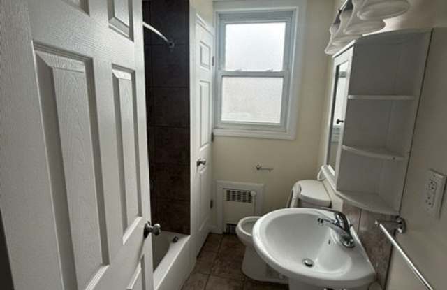 20 Clinton Terrace - 2 photos photos