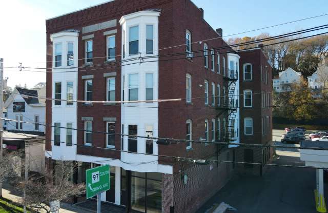 78 Lafayette Square, Unit 15 Gallery 2