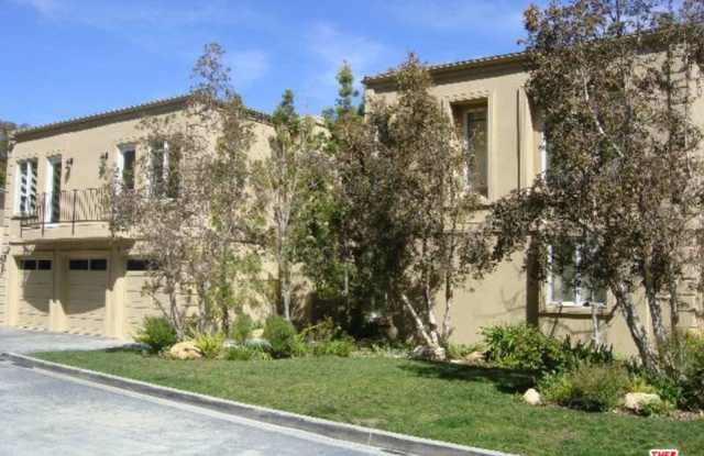 14465 MULHOLLAND Drive - 14465 Mulholland Dr, Los Angeles, CA 91403