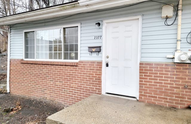 2383 Newton St - 2383 Newton Street, Akron, OH 44305