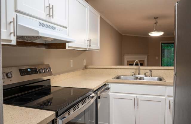 3202 Tanager Court Gallery 4