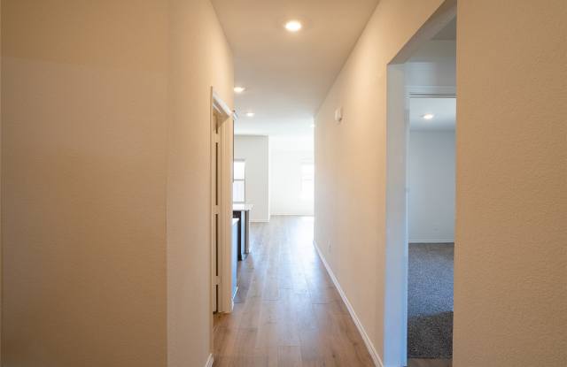 1833 Pecan Valley Drive Gallery 4