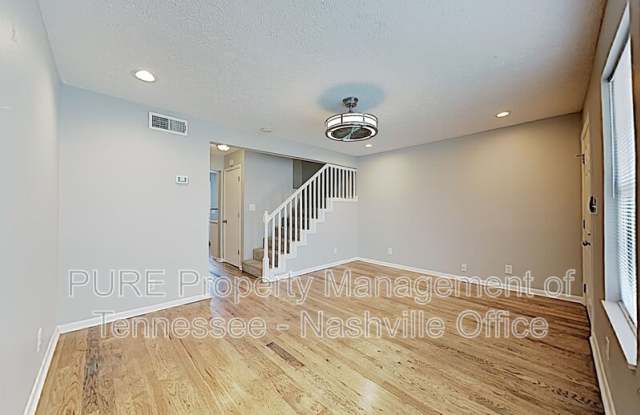 613 Eastboro Drive Gallery 4