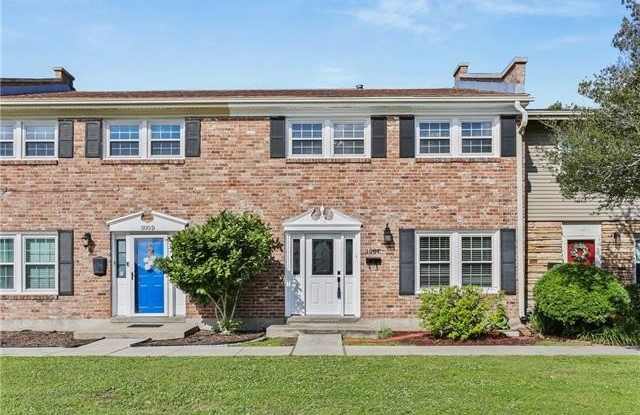 300 TERRY PARKWAY Boulevard photos photos