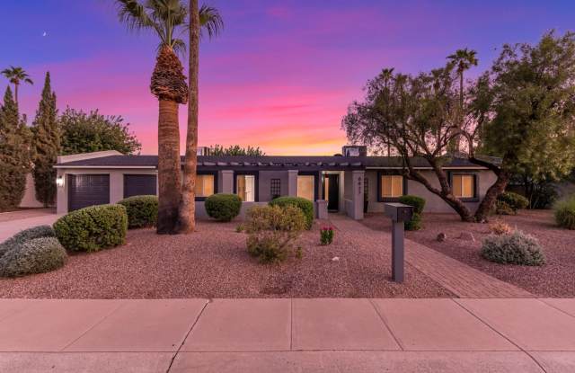 Gorgeous Scottsdale home in the magic zip code! - 6827 East Ludlow Drive, Phoenix, AZ 85254