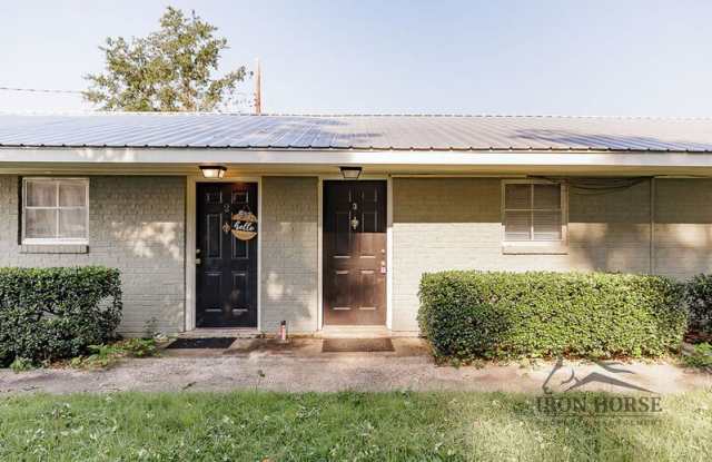 550 Macon Hwy - 550 Macon Highway, Athens, GA 30606