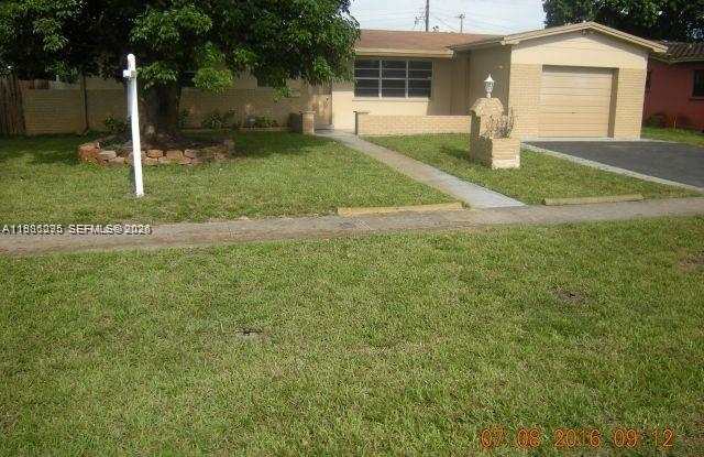 710 NW 77th Way photos photos